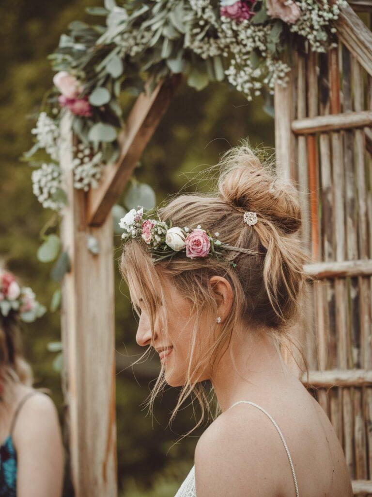 20 Stunning Wedding Guest Hairstyles to Turn Heads at Any Event