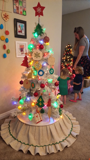 Skinny Christmas Tree Decorating Ideas