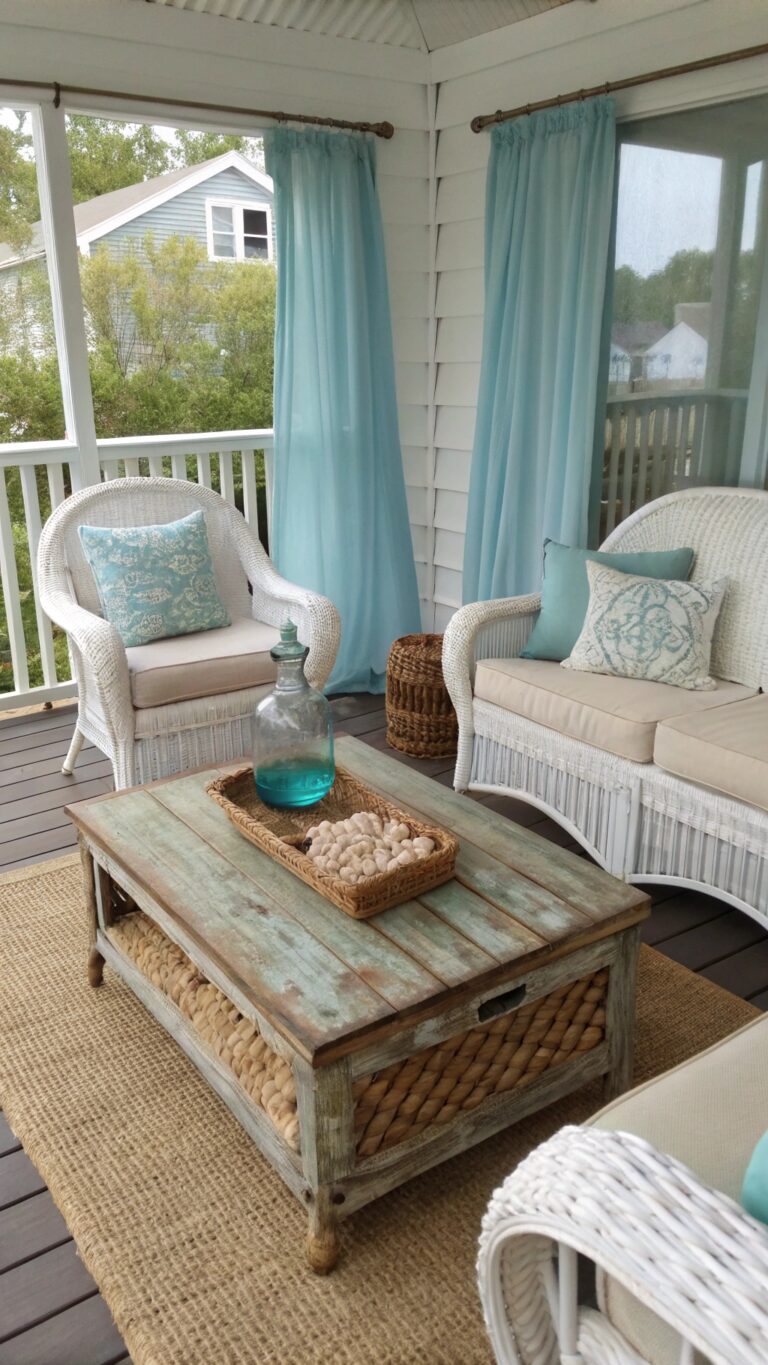Small Screened In Porch Ideas for Cozy Outdoor Living
